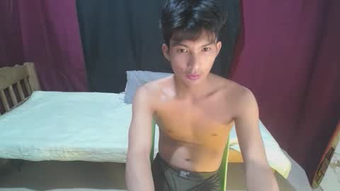 KENNETH online show from May 25, 4:46 pm