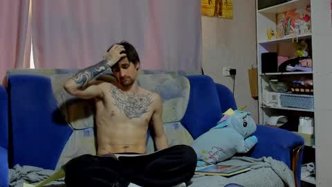 sweet_smith8 online show from April 10, 5:03 am