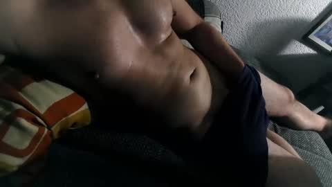 Snapshot of sweetboyb3nja chatting on October 20, 6:45 pm Sweetboy online show from October 20, 6:45 pm