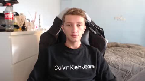 Cat online show from November 2, 9:02 am