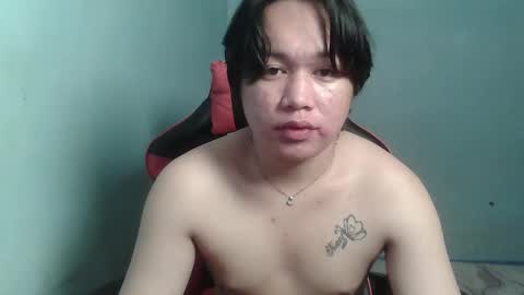 Snapshot of sweetwhore_cristy chatting on October 21, 2:25 am cristy online show from October 21, 2:25 am
