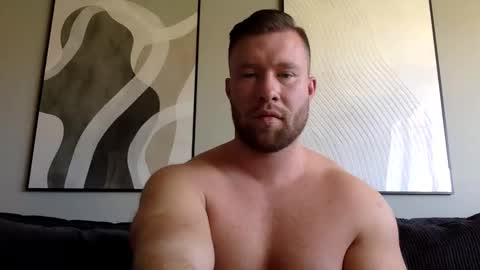 swekingxx online show from November 3, 12:09 pm