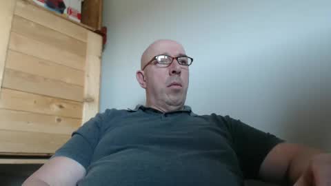 swissscooby55 online show from March 8, 9:13 am