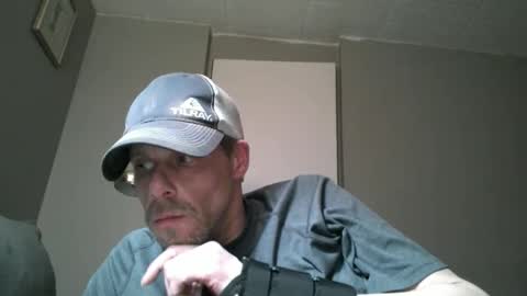 Snapshot of swontguy2025 chatting on February 26, 6:15 am swontguy2025 online show from February 26, 6:15 am