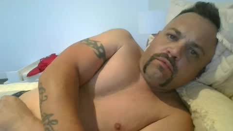 Snapshot of sxylegsturnmeon chatting on March 8, 3:59 am sxylegsturnmeon online show from March 8, 3:59 am
