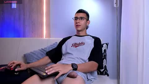 420 Forever online show from November 30, 1:07 am