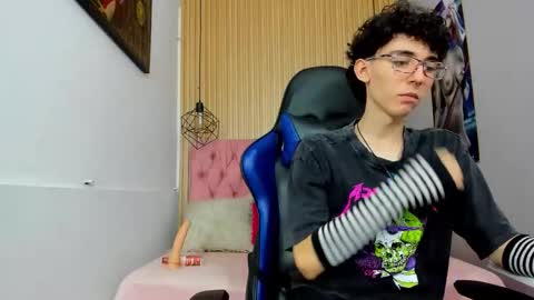 Syriussz online show from February 17, 7:46 pm