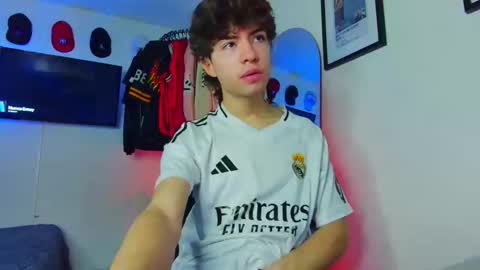 TONER online show from September 26, 2:42 am