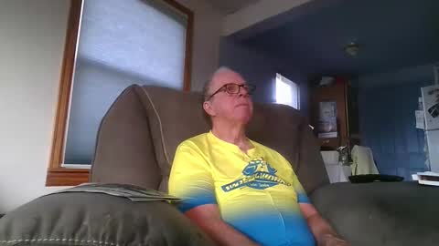 tacrunner66_ online show from November 8, 10:02 pm