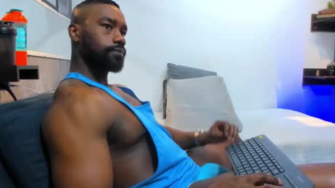 Snapshot of tafari_1 chatting on January 23, 10:44 pm Tafari Zulu online show from January 23, 10:44 pm