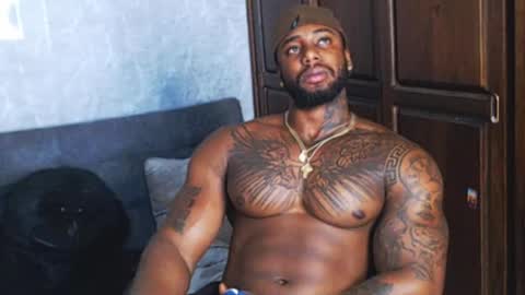 Tairon Tucke online show from December 19, 12:56 pm