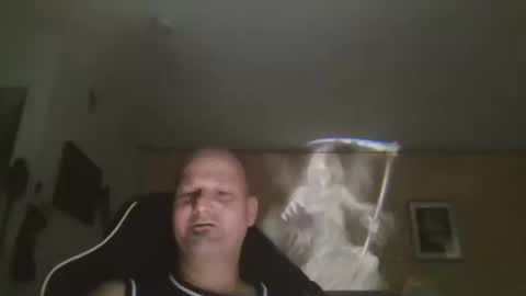 takerlover436295 online show from May 17, 12:08 am