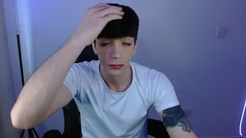 takeru___ online show from February 18, 3:42 pm