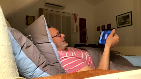 Dominique online show from February 9, 12:07 am