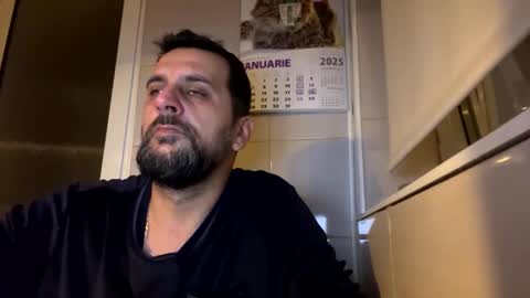 Snapshot of tarkan198 chatting on January 21, 9:25 pm tarkan198 online show from January 21, 9:25 pm