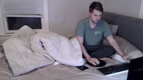 Snapshot of tarus333 chatting on January 20, 7:58 am tarus333 online show from January 20, 7:58 am