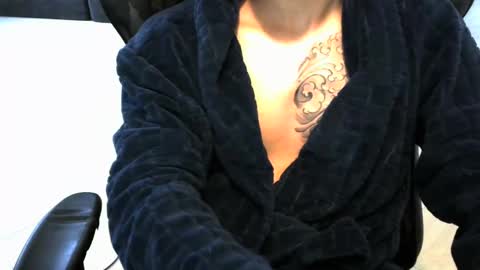 Snapshot of tatmers chatting on January 19, 12:07 pm Lucas online show from January 19, 12:07 pm