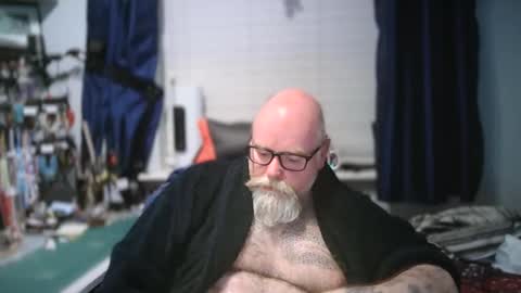 Tattooeddilf 01 online show from October 5, 9:30 pm