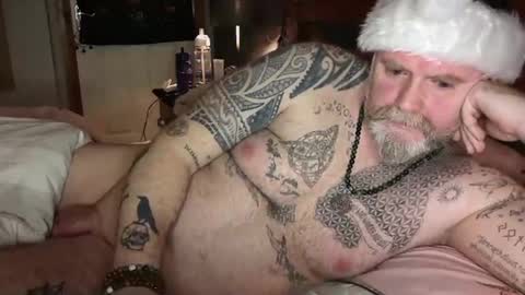 Tattooeddilf 01 online show from December 25, 1:42 am