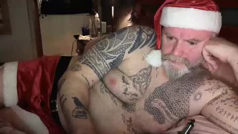 Tattooeddilf 01 online show from December 22, 8:47 pm