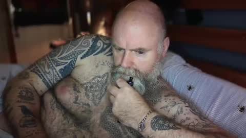 Tattooeddilf 01 online show from September 11, 11:37 pm