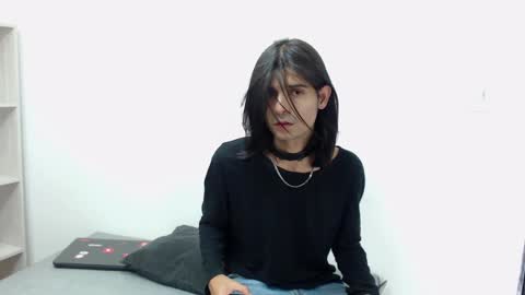 tayler online show from March 2, 10:34 pm