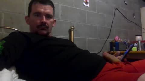 tbaxter95187 online show from April 30, 6:31 am