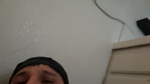Snapshot of tboy833 chatting on March 11, 4:51 pm Luis online show from March 11, 4:51 pm