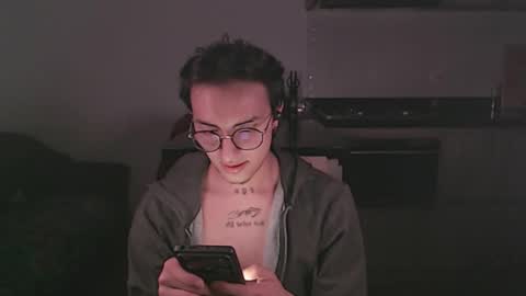 Teo independent model online show from February 14, 3:11 am