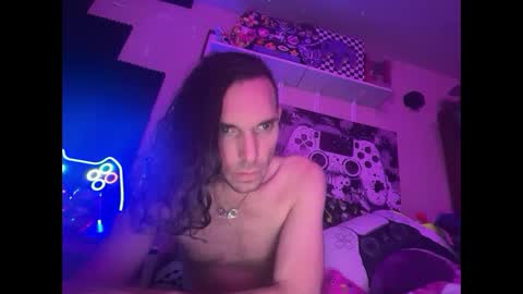 teamrocketboss online show from February 10, 11:48 am