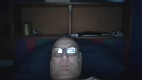 Snapshot of tebb61 chatting on October 5, 7:56 am Mark online show from October 5, 7:56 am
