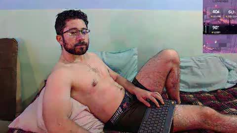 Snapshot of teddy_foster chatting on February 3, 1:08 pm teddy_foster online show from February 3, 1:08 pm
