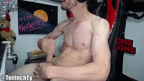 Ty online show from October 26, 6:21 pm