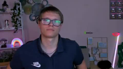 teo_sol online show from May 13, 6:10 am