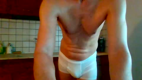 Snapshot of testosterone20222 chatting on February 18, 11:44 am Testosterone20 online show from February 18, 11:44 am