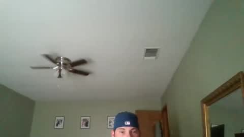 tex007006 online show from April 6, 7:25 pm