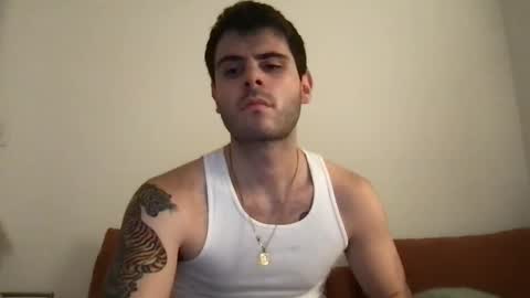 Snapshot of thatfeelsgoood chatting on December 24, 2:43 am thatfeelsgoood online show from December 24, 2:43 am