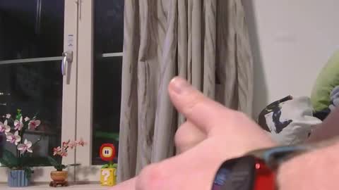 the007146368 online show from April 16, 8:20 pm