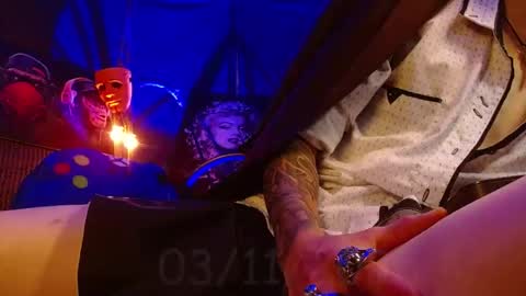 GIORGGIO online show from November 3, 5:44 am