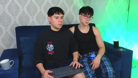 Snapshot of the_dean_boy chatting on September 24, 7:29 am Ithan and Leo online show from September 24, 7:29 am