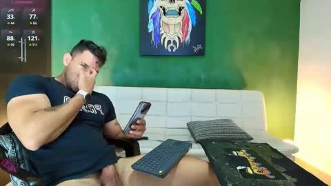 SCOTT  THEO  KAMERON  GENDERSON online show from March 28, 3:01 pm