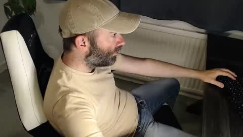 Snapshot of the_sensual_masturwait chatting on September 24, 7:34 pm the_sensual_masturwait online show from September 24, 7:34 pm