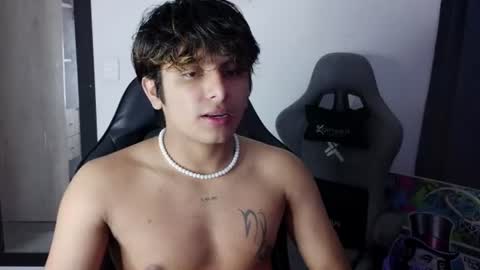Danny online show from August 10, 3:34 am