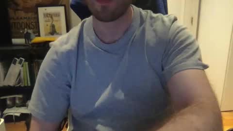 Chris online show from December 11, 9:33 pm