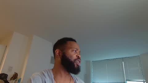 Snapshot of theblacklordmaster chatting on October 6, 12:43 pm theblacklordmaster online show from October 6, 12:43 pm