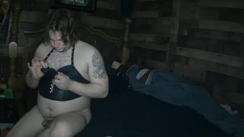Snapshot of thedemonlord93 chatting on December 16, 4:38 pm thedemonlord93 online show from December 16, 4:38 pm