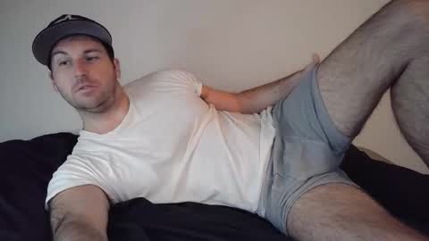 Theetwohander online show from April 1, 3:09 pm