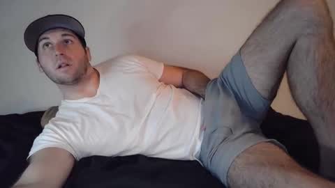 Theetwohander online show from April 17, 2:25 am