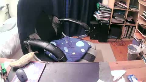 paul online show from April 19, 4:39 pm