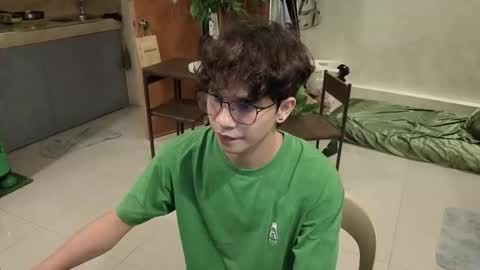 Green online show from February 6, 7:11 pm